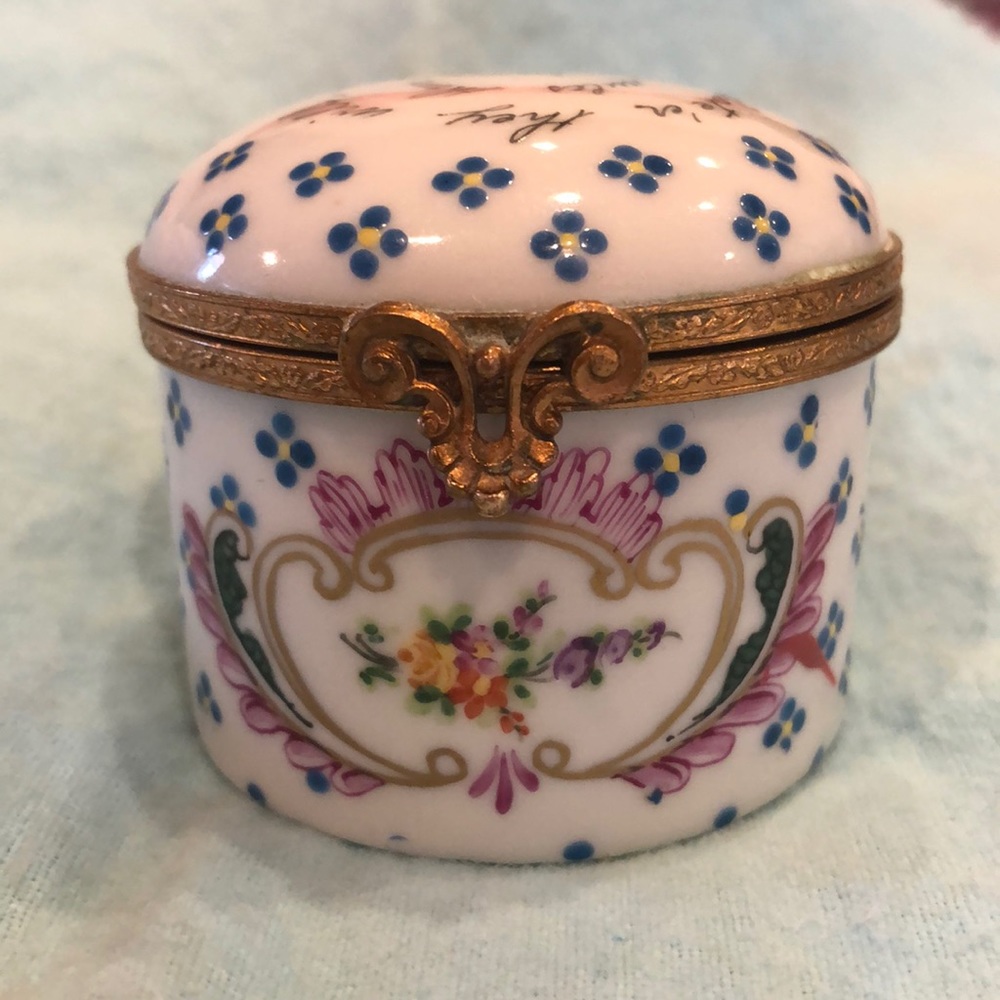 Tiffany& Co.”LeTallec”/ Limoges Trinket/Ring Box—Wedding Gift? Read Description